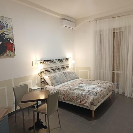 B&B La Piccola Stella Салерно Экстерьер фото